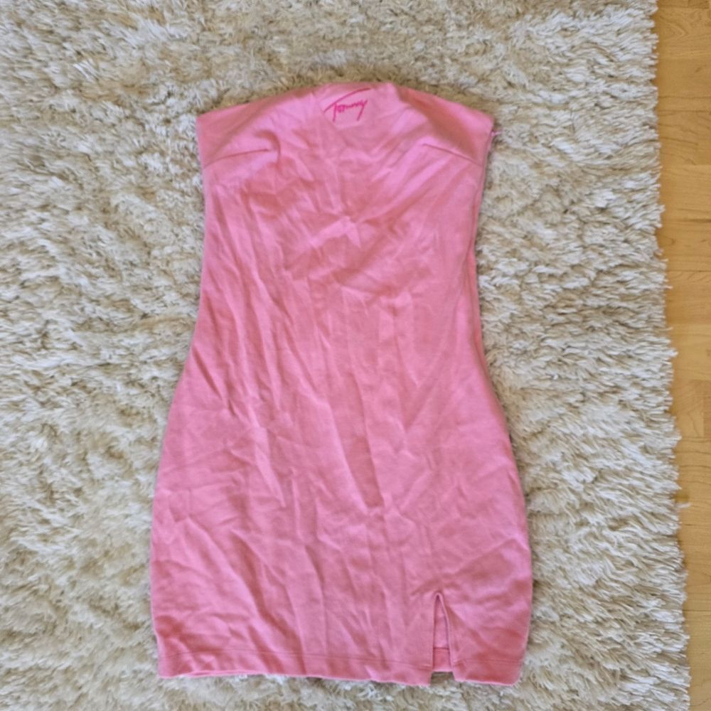 TOMMY JEANS Womens Pink Strapless Dress Size XS. NWT Y2K